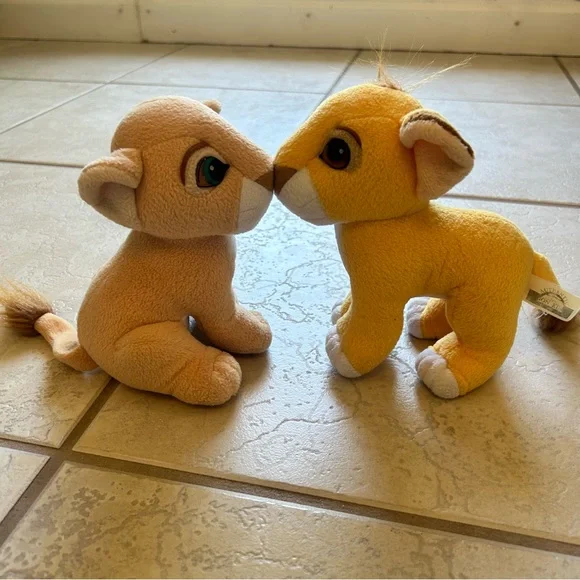 Disney Toys Vintage 993 Mattel Disney Authentic Lion King